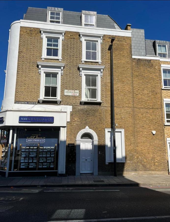 Lovely 2 Bedroom Serviced Penthouse Battersea Park Road London Exterior foto