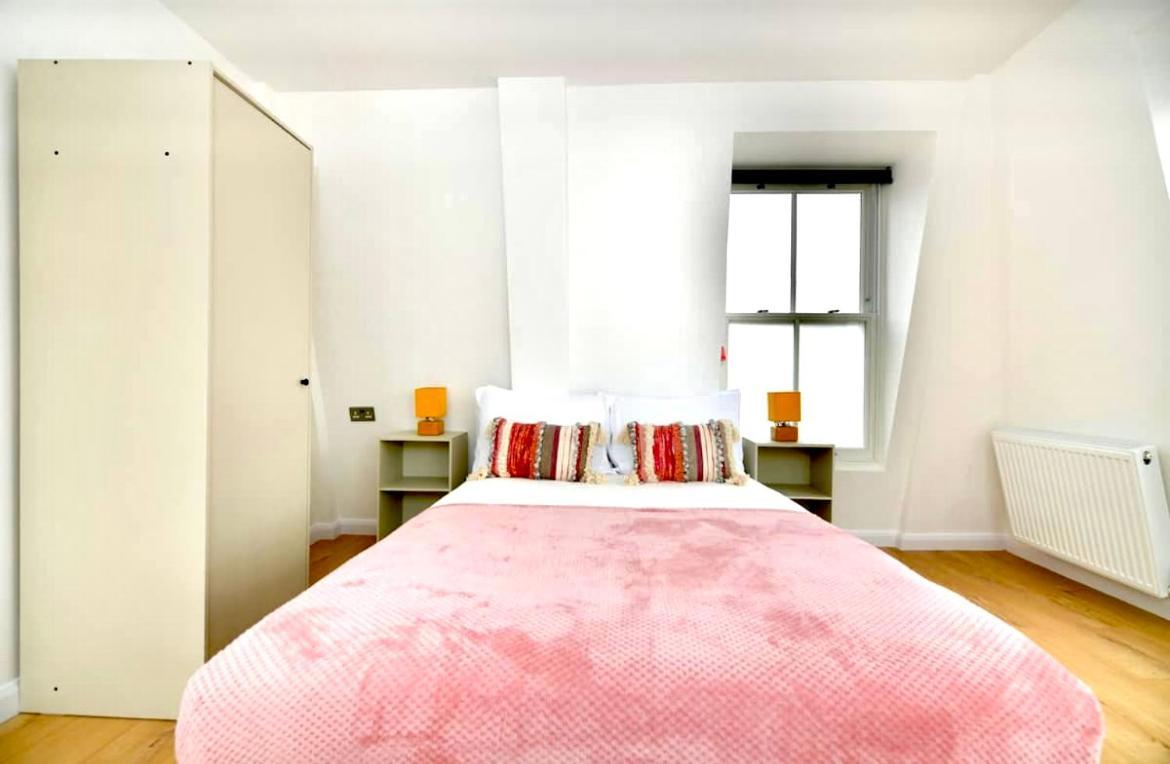Lovely 2 Bedroom Serviced Penthouse Battersea Park Road London Exterior foto