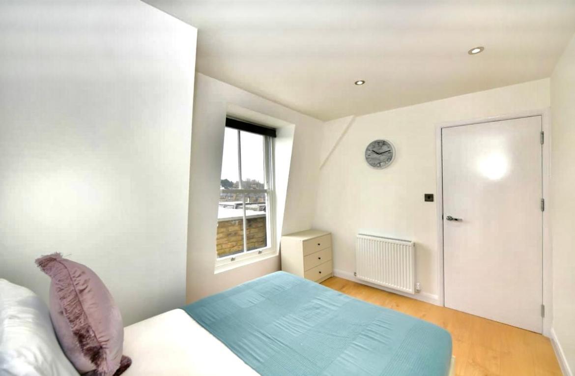 Lovely 2 Bedroom Serviced Penthouse Battersea Park Road London Exterior foto